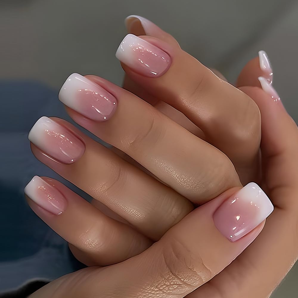 OHWODA uñas cortas cuadradas degradado rosa y blanco para un look elegante.