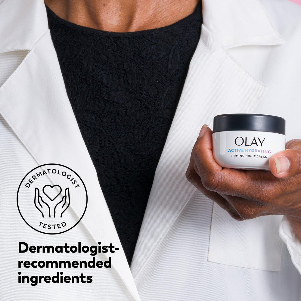 Fórmula ligera no grasa de Olay para uso nocturno.