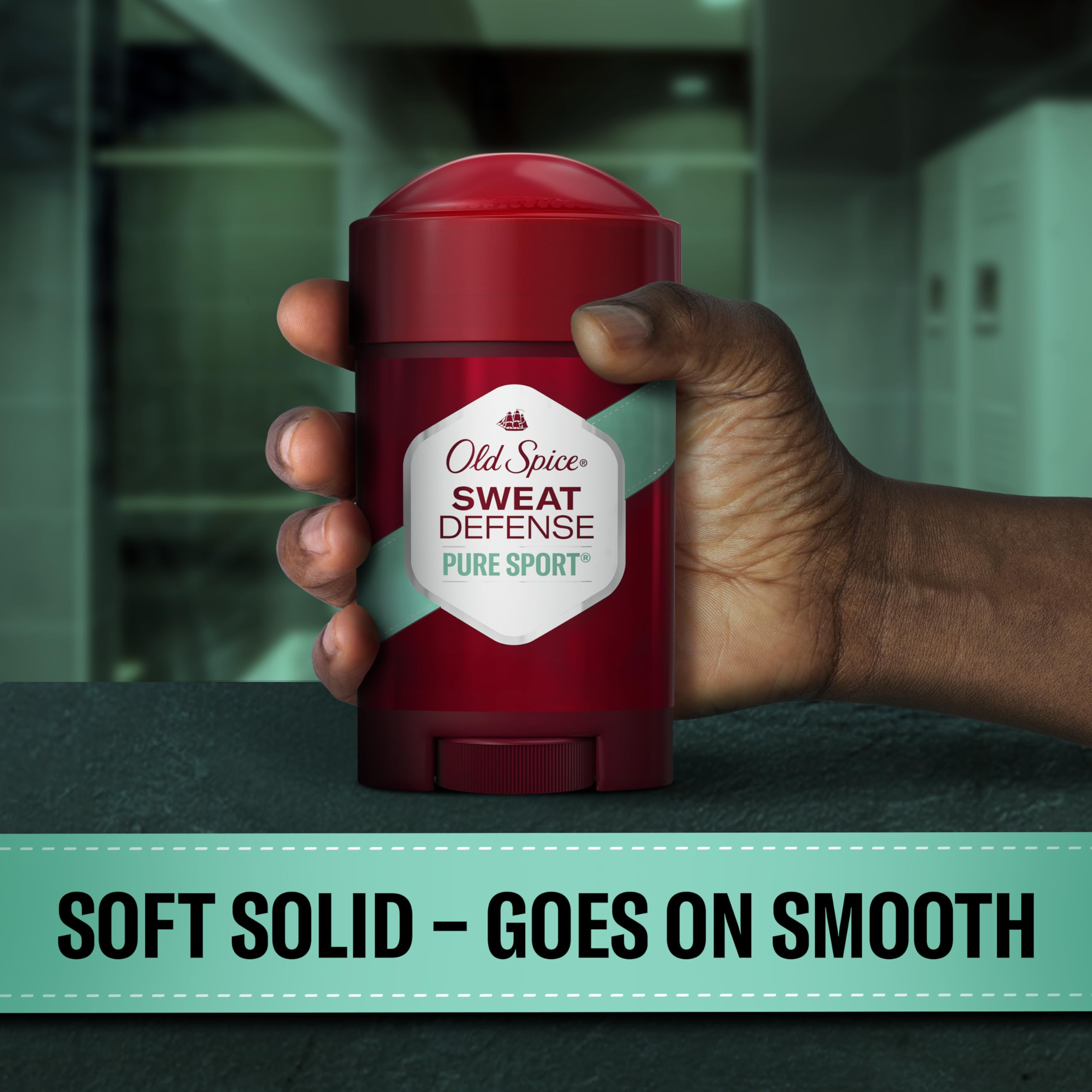 Old Spice Sweat Defense fragancia Pure Sport, aroma duradero para todo el día.