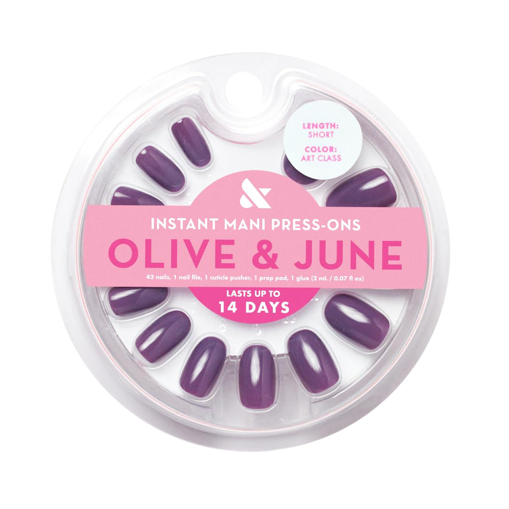Olive & June Instant Mani muestra 21 tallas para encaje cómodo y natural.