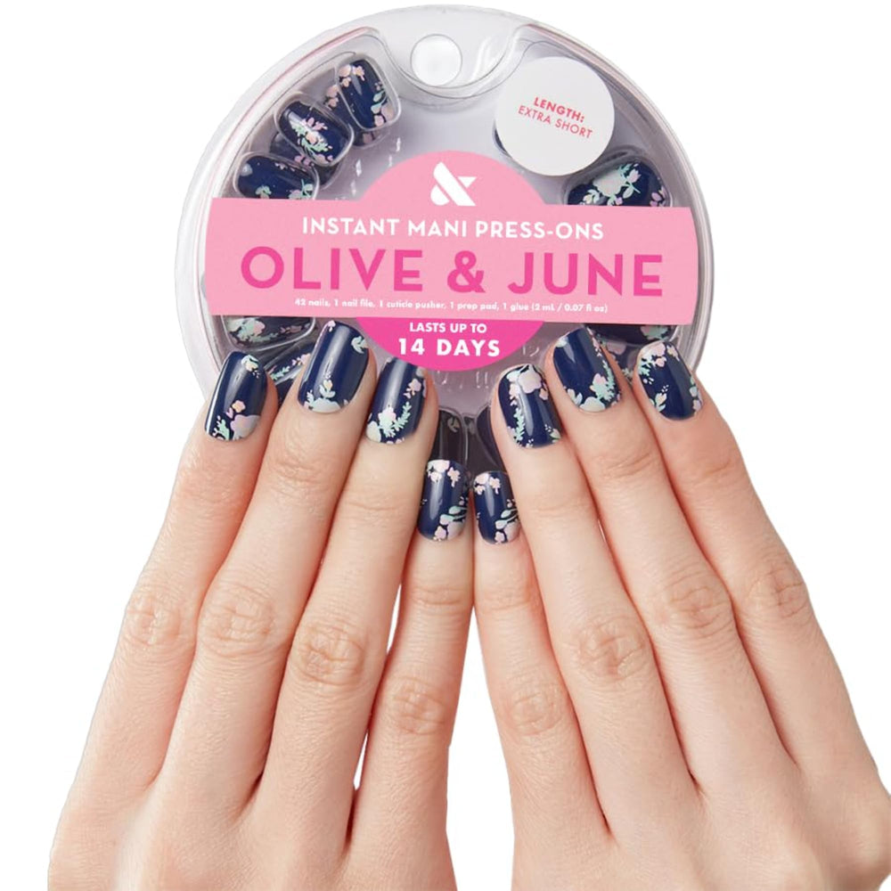 Olive & June Instant Mani 42 uñas para un look natural y duradero.
