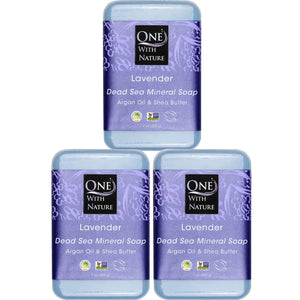 Jabón One With Nature lavanda con sal del mar, textura cremosa ideal para rostro y cuerpo.