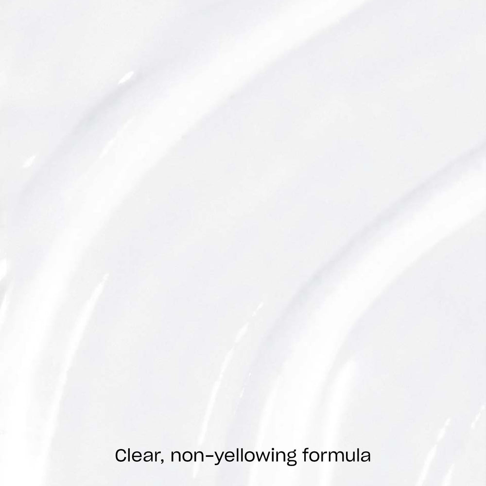 OPI Capa Superior: acabado brillante de salón y secado rápido.