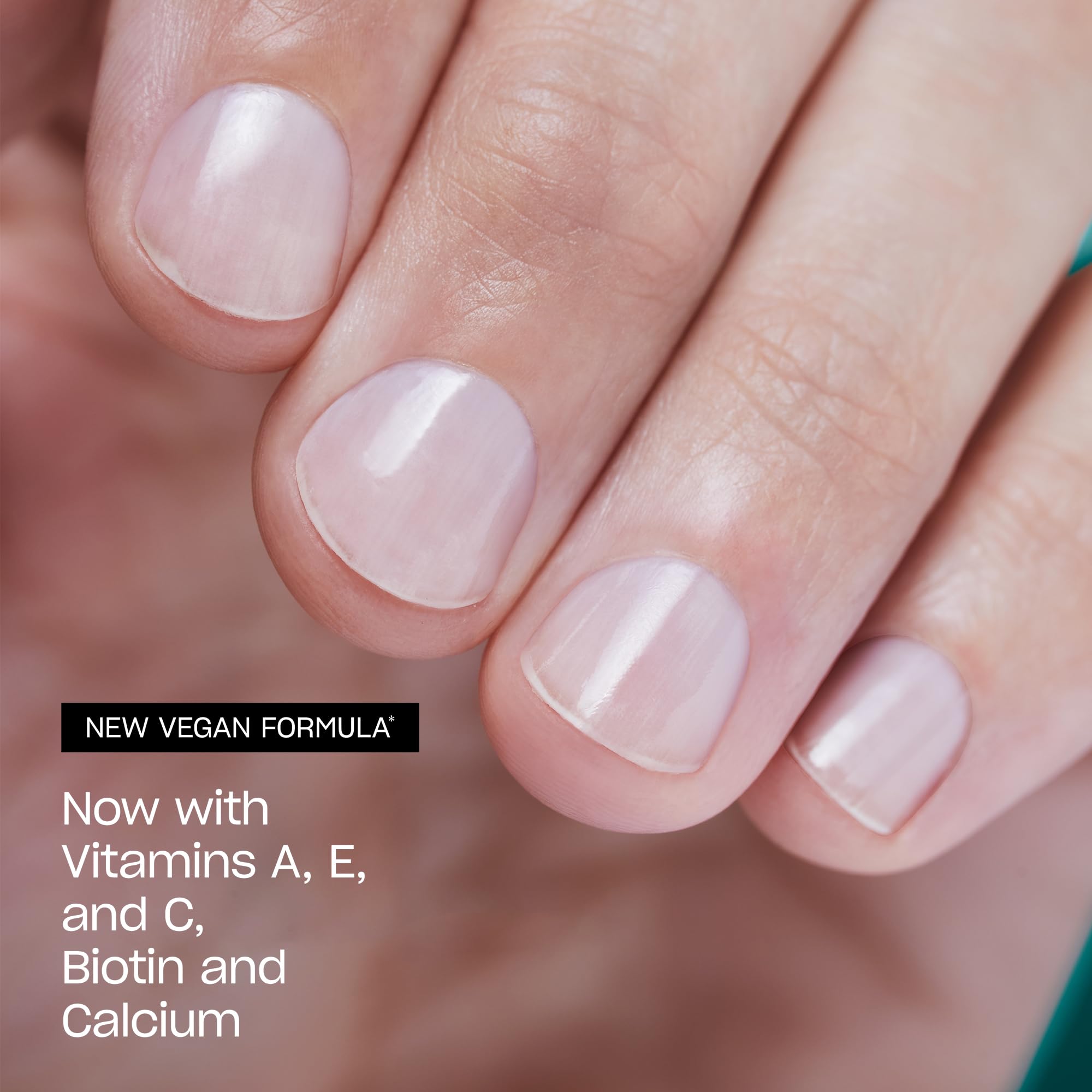 OPI Nail Envy: tecnología Tri-Flex en primer plano refuerza capas