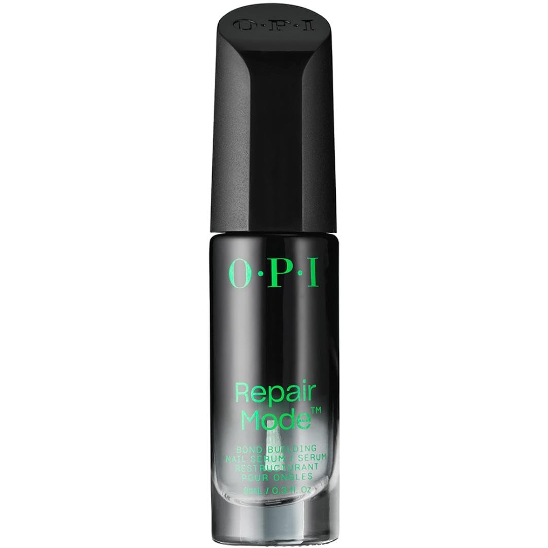OPI Repair Mode Serum aplicación en uñas para empezar a fortalecer desde la primera uso.