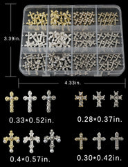 OPMADM Cruz 3D para uñas en plata, acabado moderno.