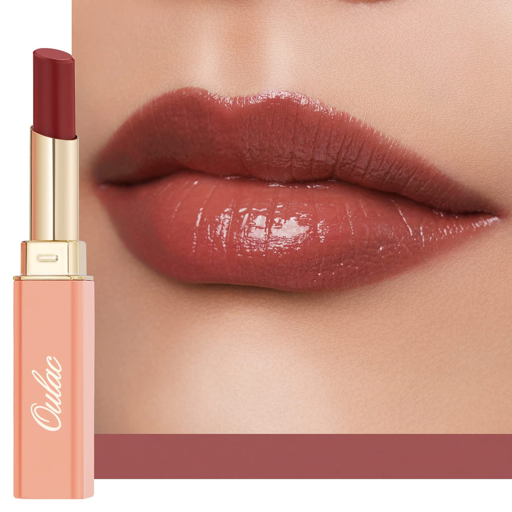 Oulac barra-labios brillo rojo, aplicación suave para color intenso duradero.