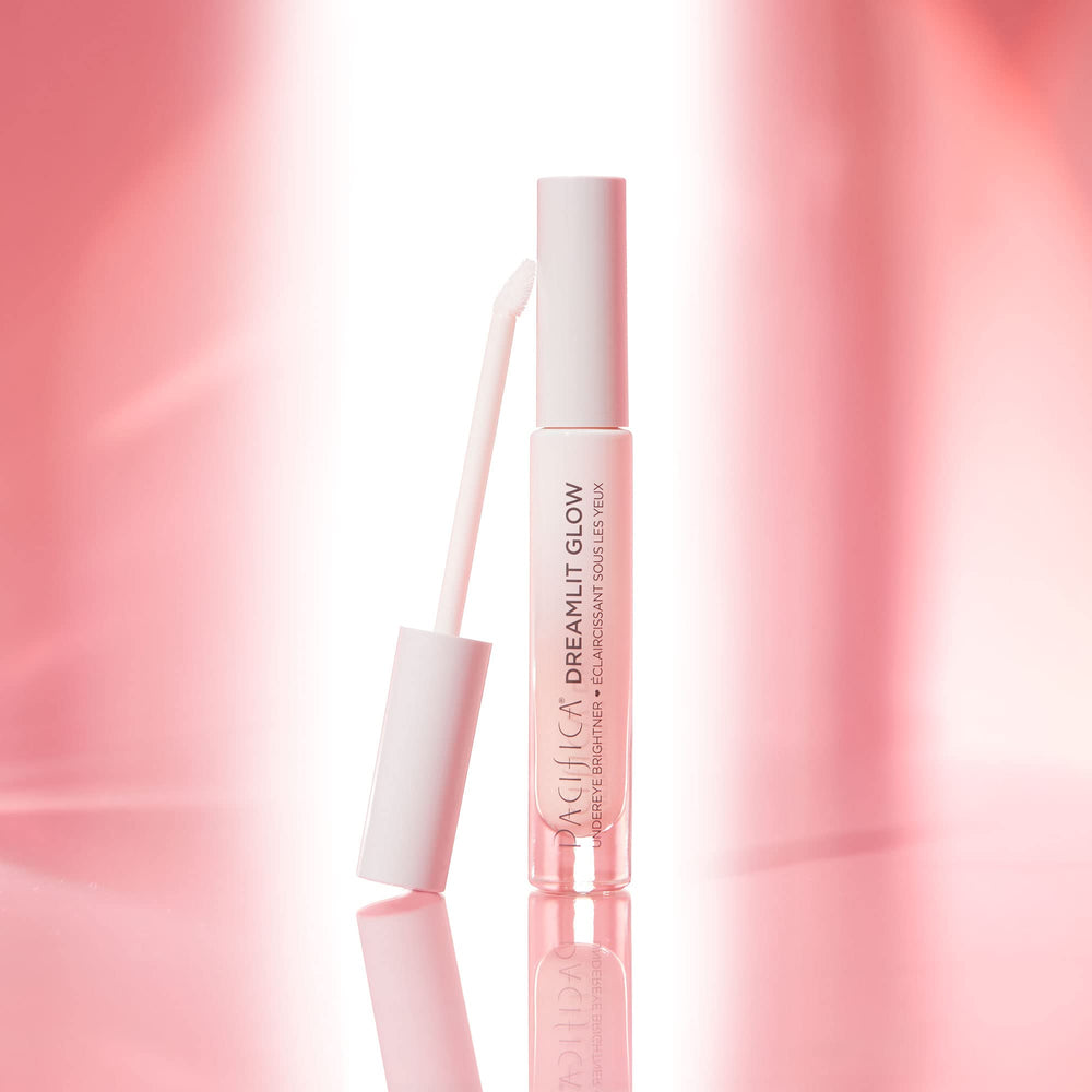 DreamLit Glow hidrata y suaviza el contorno de ojos con textura sedosa