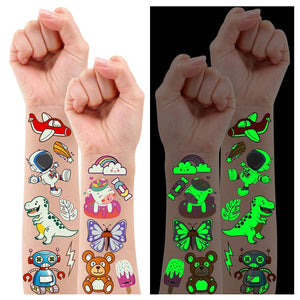 Tatuajes luminosos Partywind de dinosaurios, ideales para fiestas infantiles.