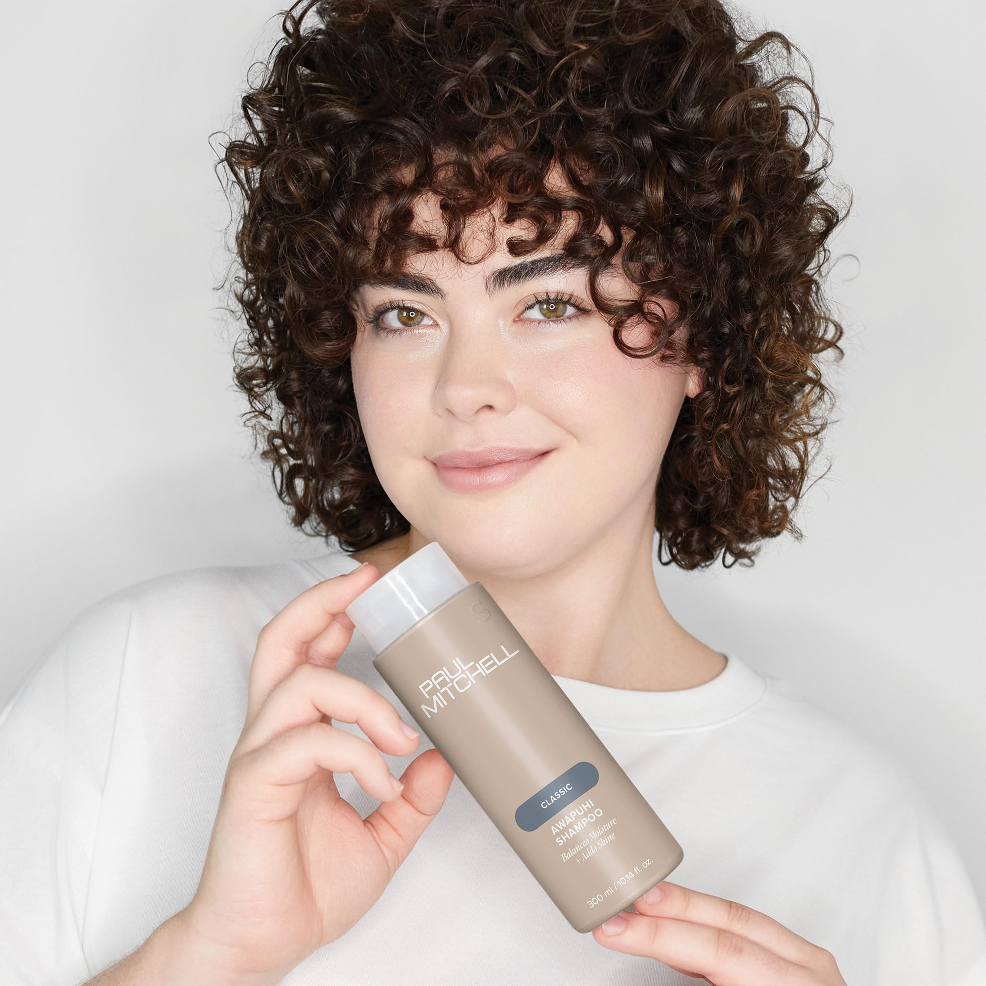Paul Mitchell Awapuhi Shampoo: cabello fino limpio con suavidad