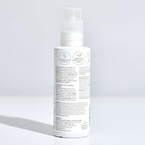 Paul Mitchell Round Trip Defining Serum acelera el peinado y mantiene el movimiento.