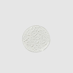 Textura de espuma suave de Paul Mitchell Super Strong Shampoo para lavado delicado.