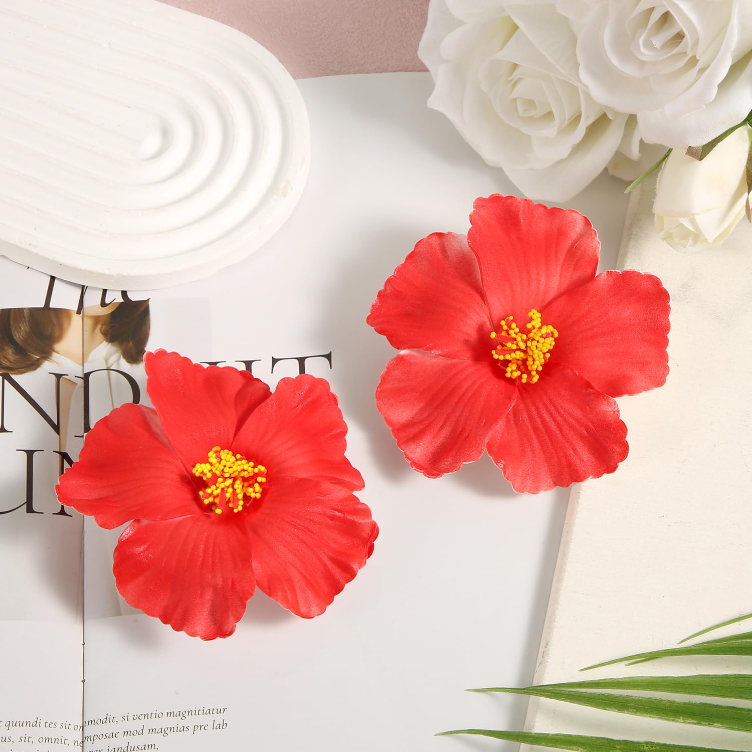 PEUTIER accesorio de cabello, flor bohemia roja para la playa.