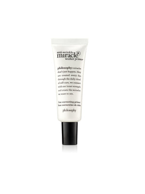 philosophy primer antiarrugas, botella, base suave gracias a vitamina C para maquillaje uniforme.