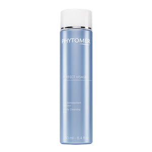 Phytomer Perfect Visage leche limpiadora, botella visible para limpieza suave y eficaz.