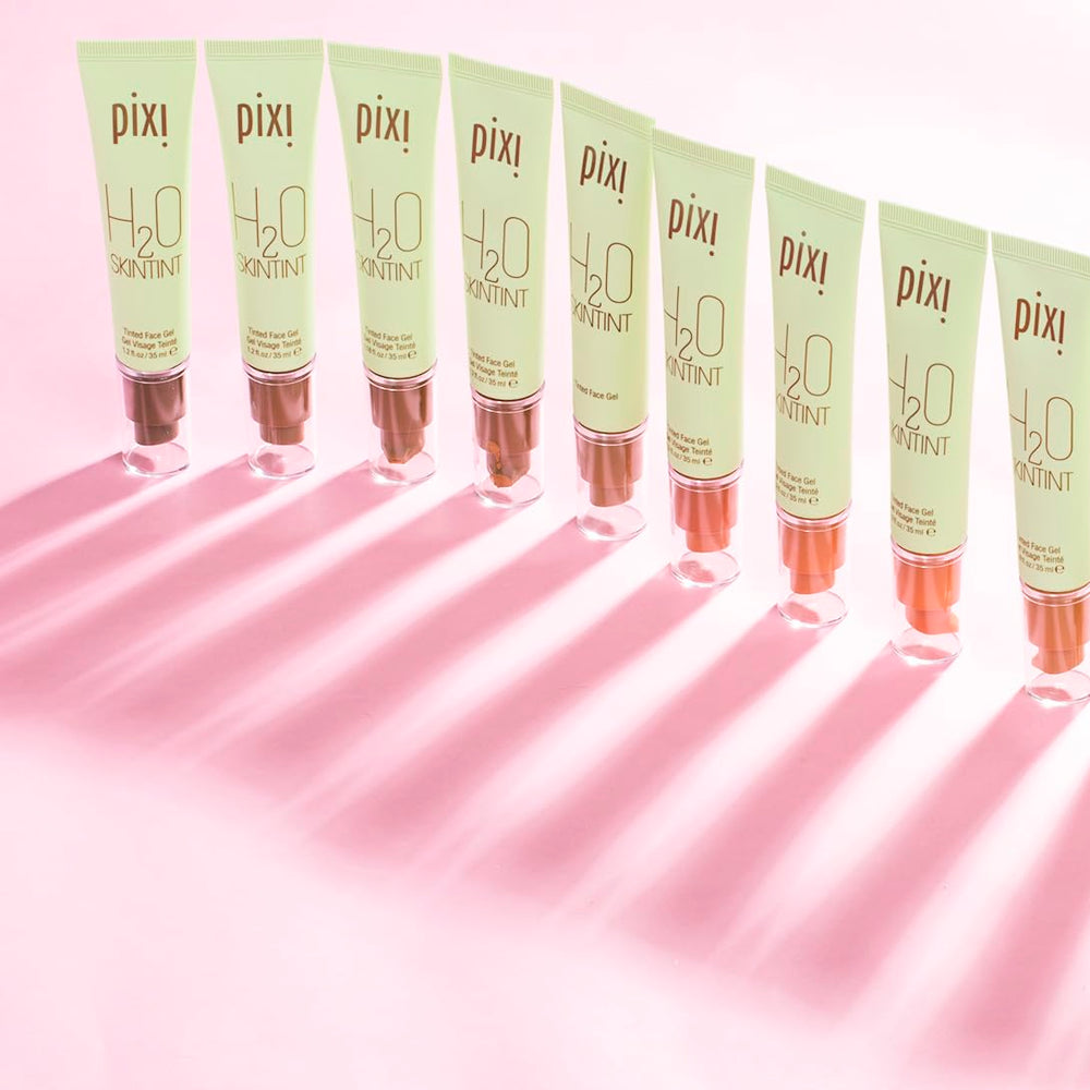 Pixi H2O SkinTint con té verde, agua de rosas y lavanda para cuidar la piel.