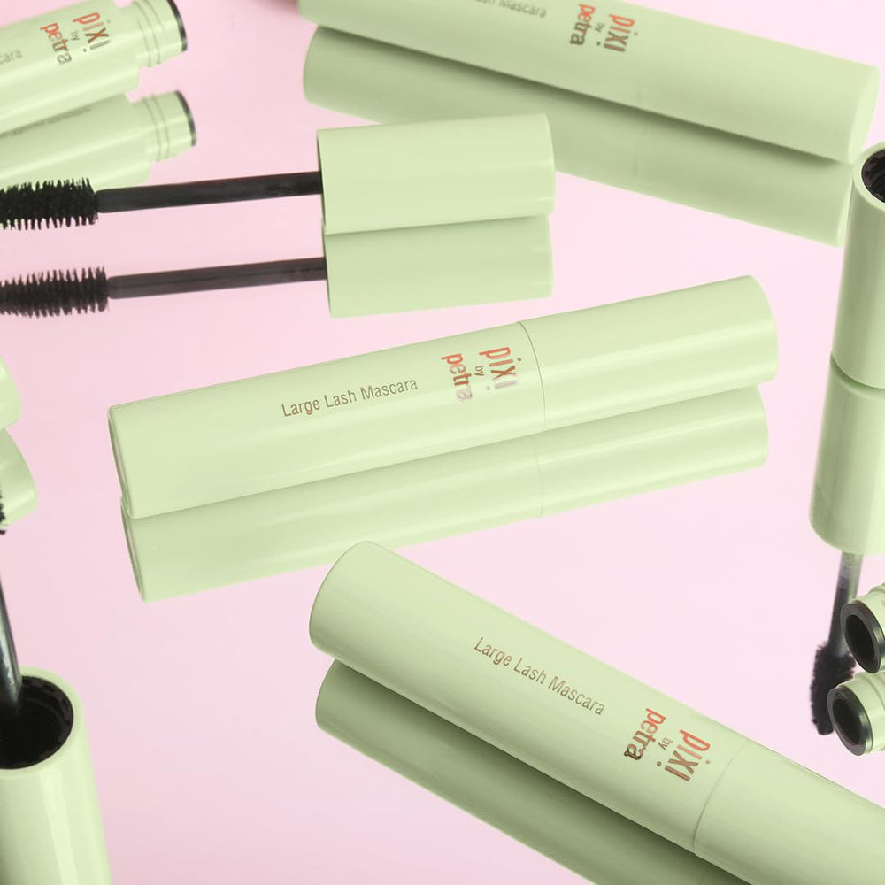 Pixi Large Lash Máscara vitamina E panthenol bamboo para pestañas fuertes.