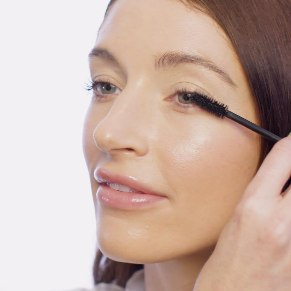 Pixi Large Lash Mascara resistente al agua para uso diario