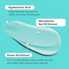 Aplicación suave de la crema Proactiv para piel propensa a imperfecciones