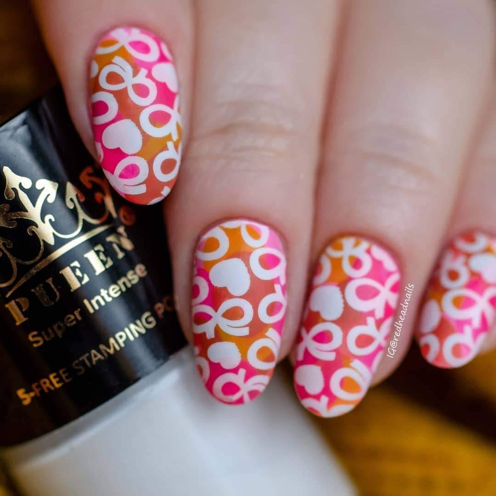 PUEEN Super Intense esmalte negro carbón para stamping, imprime detalle definido.