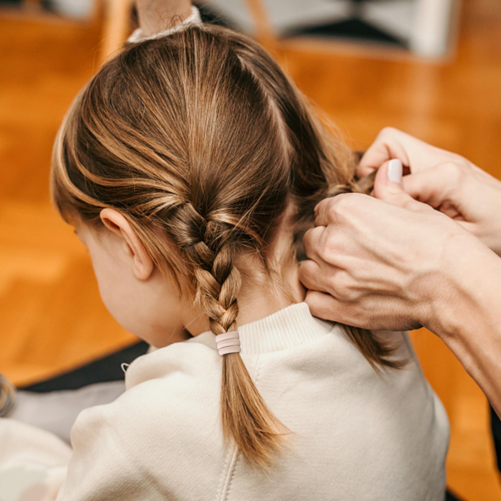 Qarwayoc diseño sin costura protege el cabello sin tirones.
