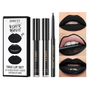 QiBest labial negro brillo, acabado reluciente para un aspecto diurno.