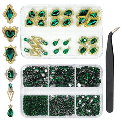 Dije verde qiipii para uñas con corazón, añade elegancia al diseño