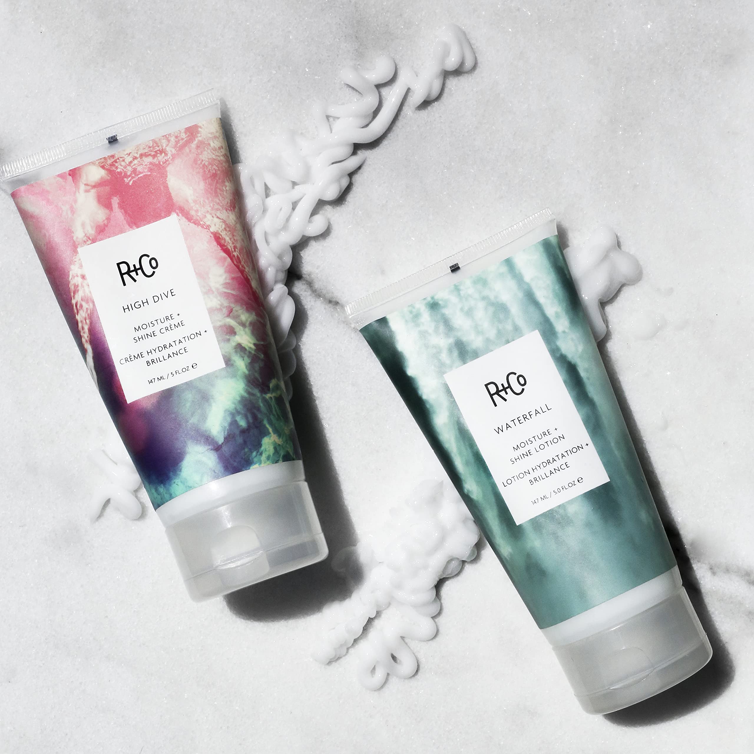 R+Co High Dive crema deluxe: aplicación sencilla para cabello lavado.