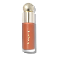 Rare Beauty Joy Soft Pinch Liquid Blush, aplicación suave para un rubor duradero y natural.
