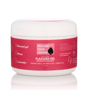 Reclaim Your Crown Gel de linaza: botella vertiendo para definir rizos