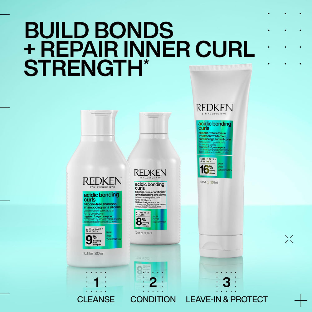 Redken Acidic Bonding Curls: definición visible y manejo más fácil.