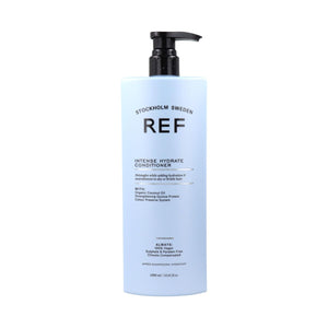 REF Acondicionador Hidratación Intensa, botella visible, hidrata profundamente y protege el color del cabello