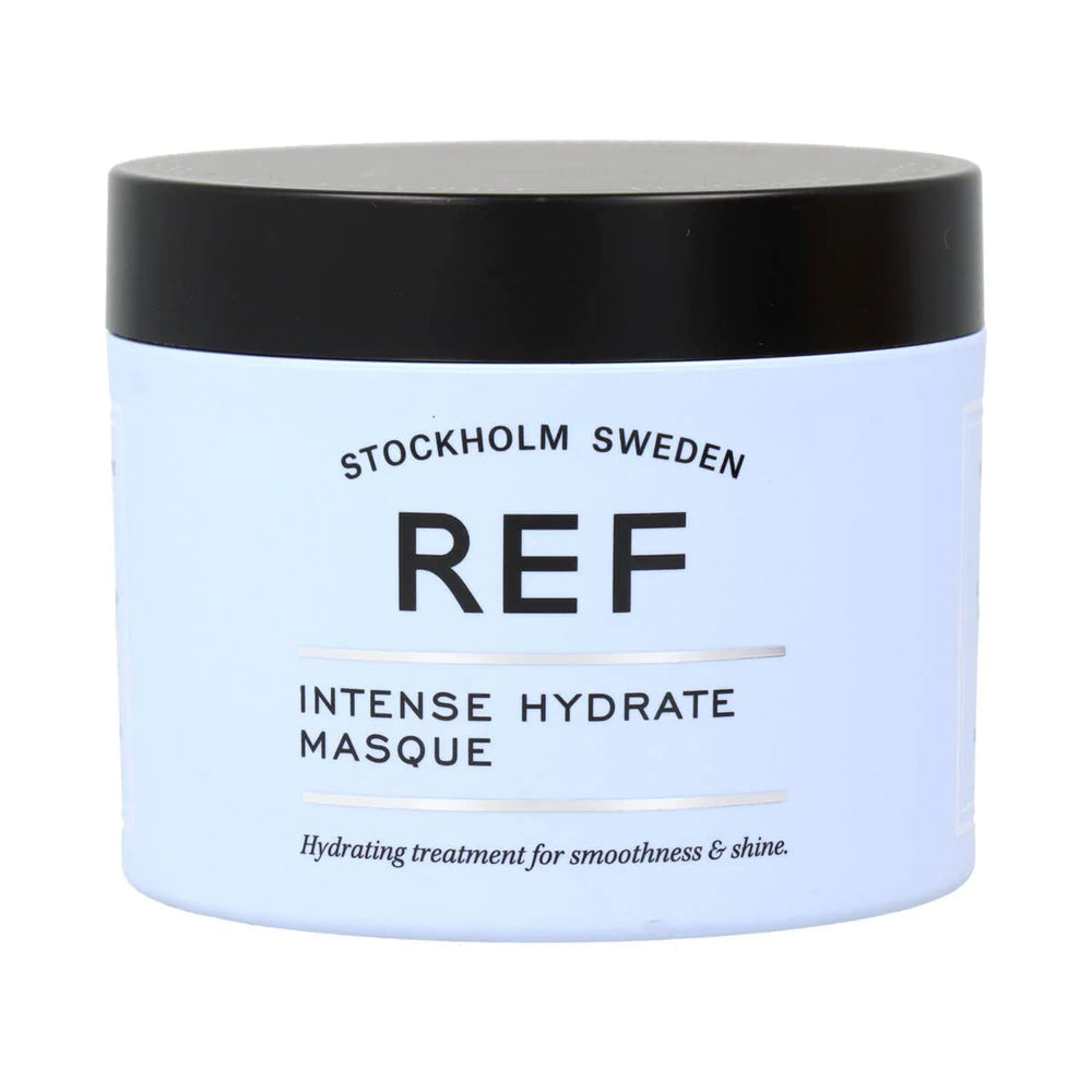 REF Mascarilla intensa hidratante en envase para suavizar el cabello y proteger el color.