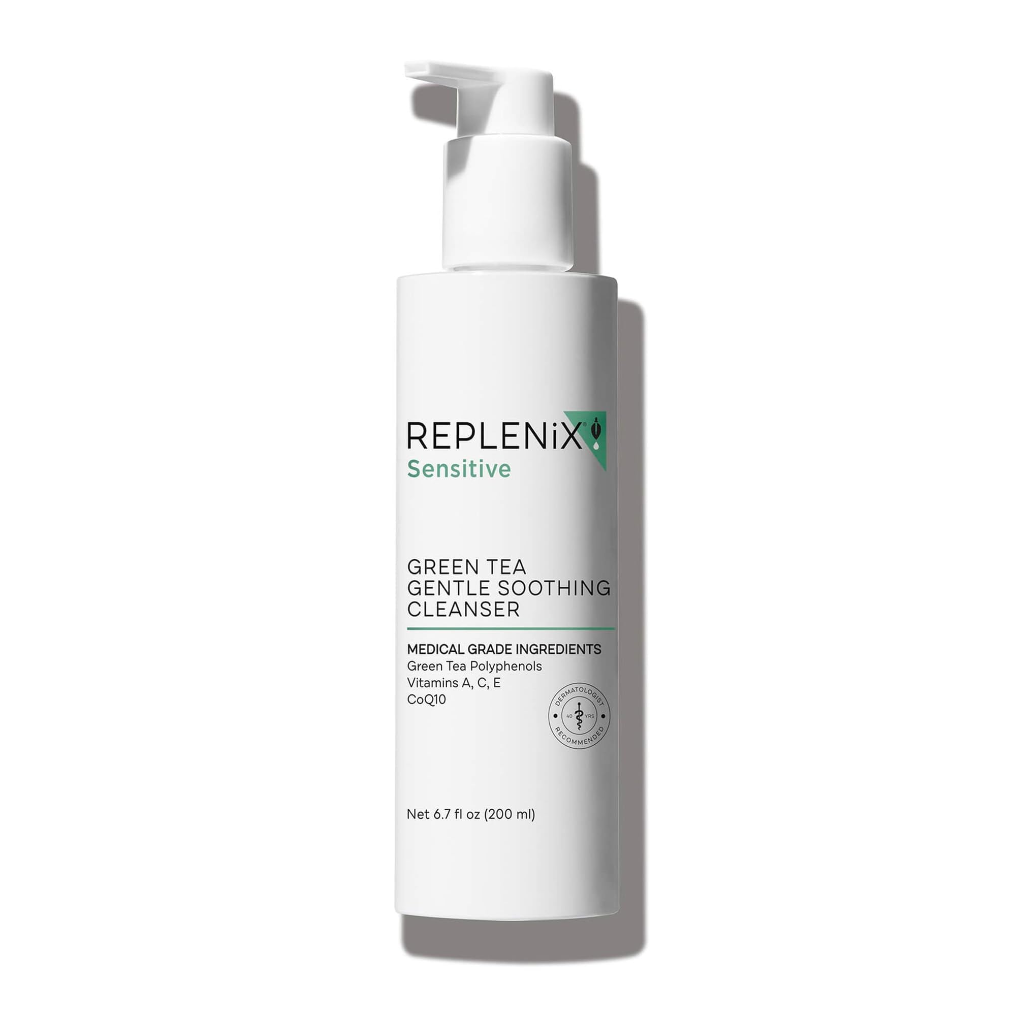Limpieza suave de Replenix Té Verde en botella, ideal para piel sensible.