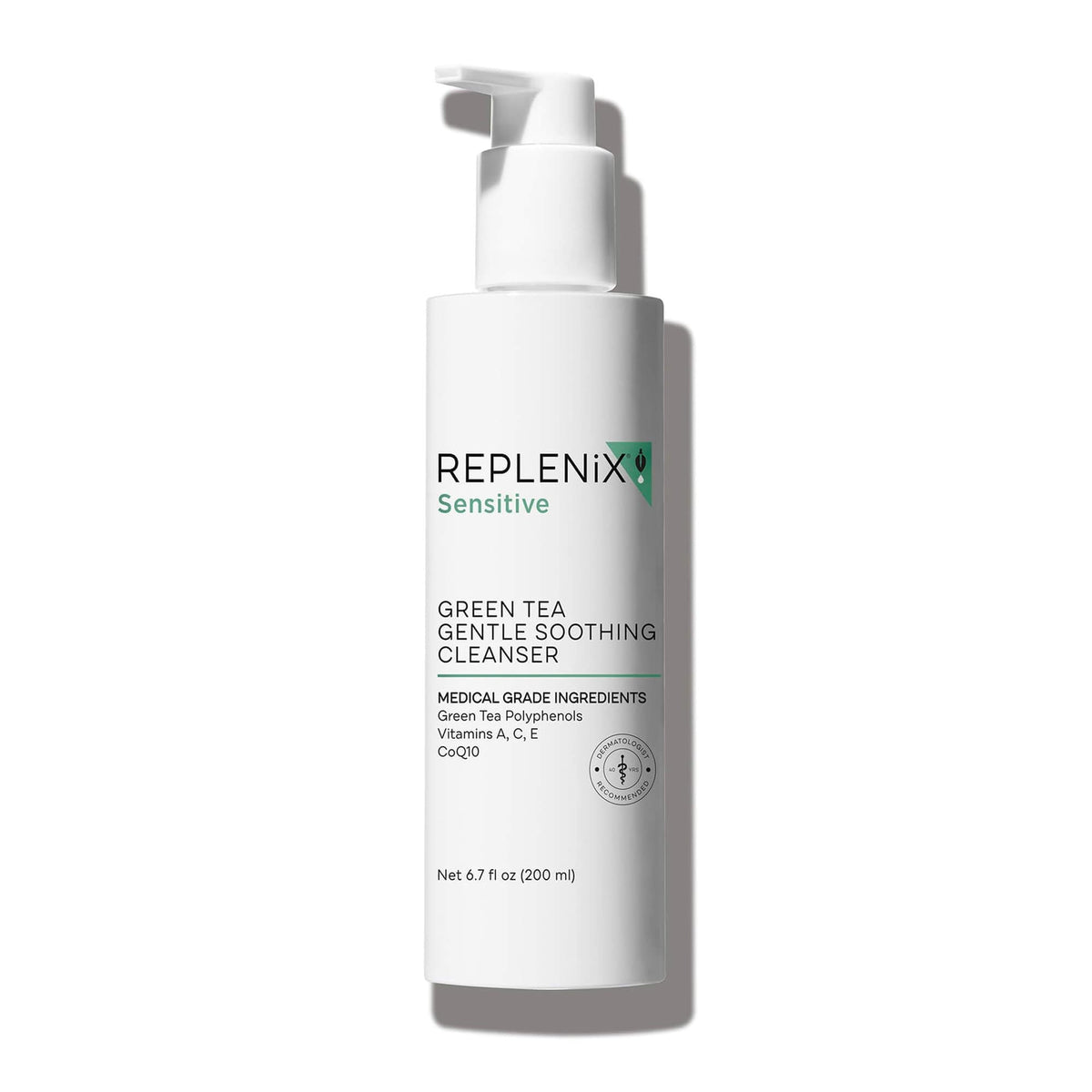 Limpieza suave de Replenix Té Verde en botella, ideal para piel sensible.