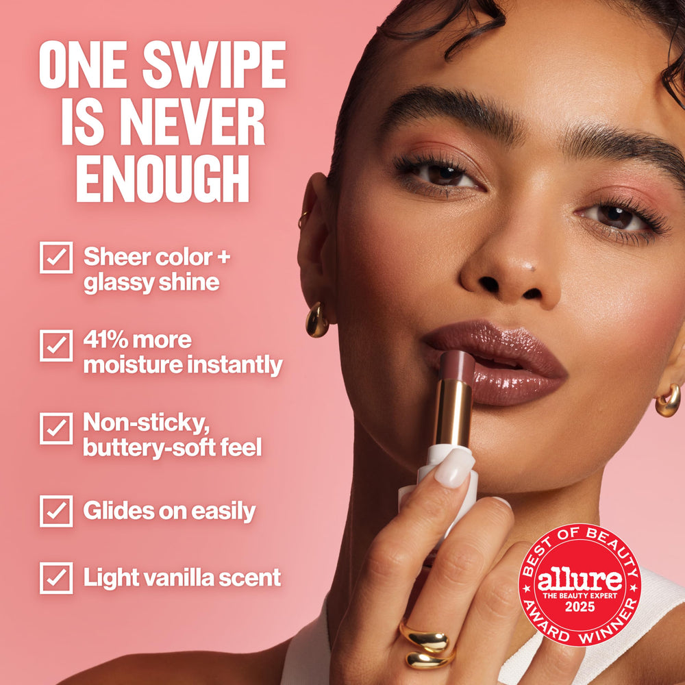 REVLON aloe y cuarzo rosa suavizan labios mientras brindan brillo elegante.