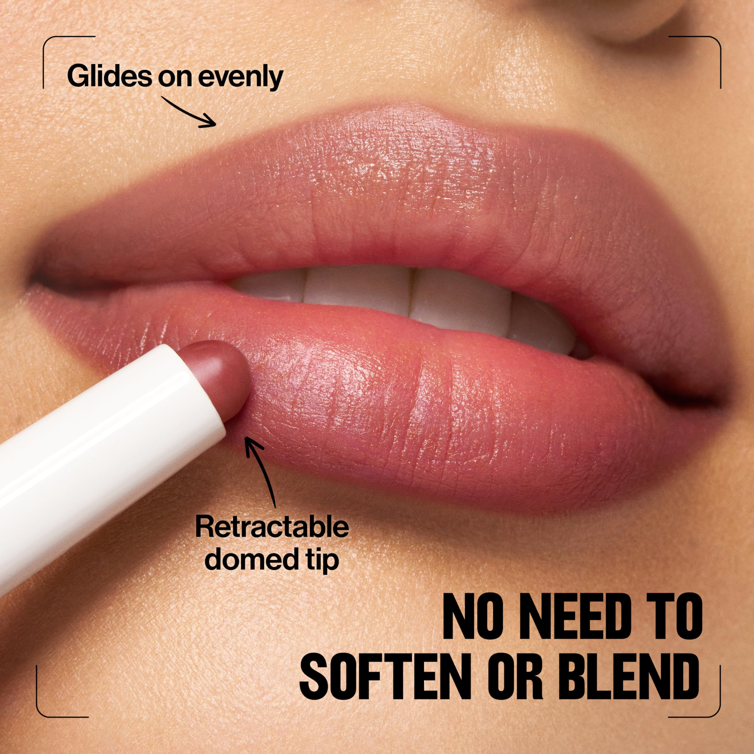 Difuminado suave para contorno de boca sutil con REVLON PhotoReady Blur Liner.