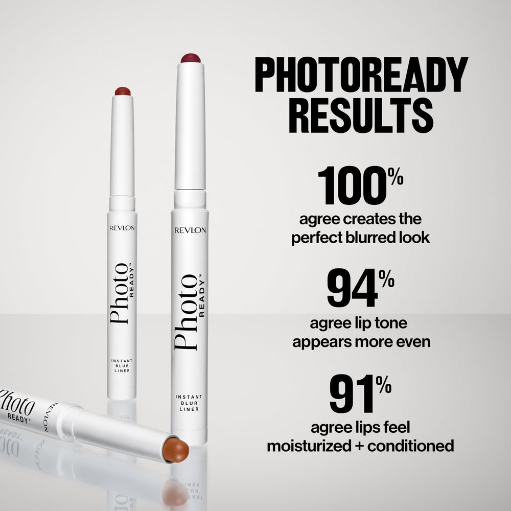 Efecto de mayor plenitud gracias al difuminado suave de REVLON PhotoReady Blur Liner.