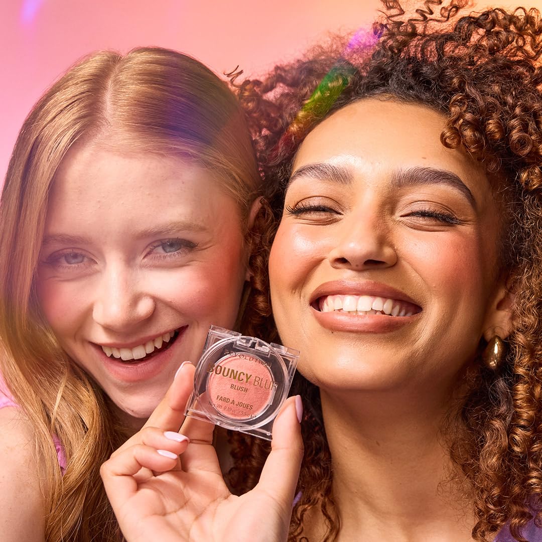 Revolution Beauty London Bouncy Blur Blush, tonos sensoriales que se mezclan fácilmente.