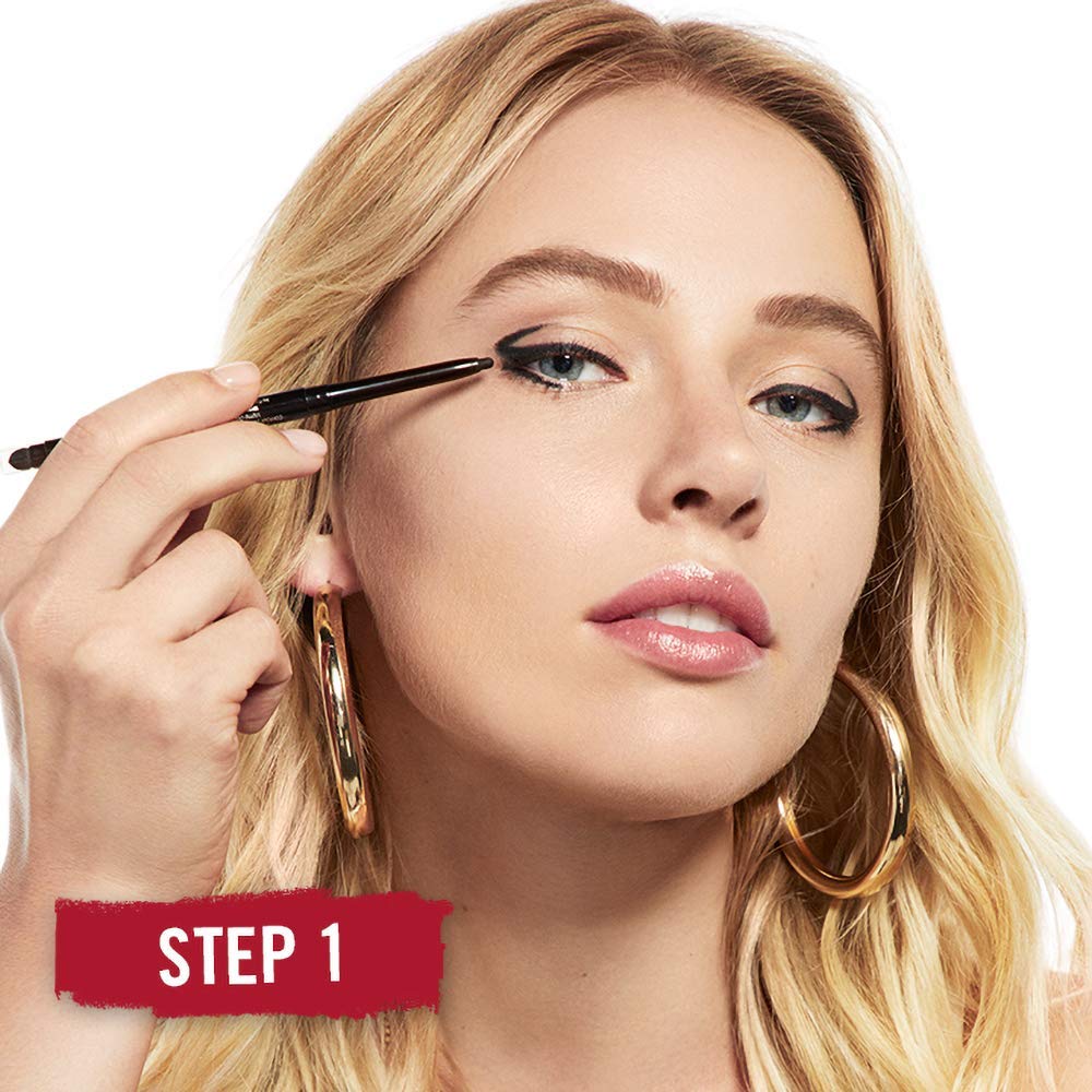 Definición precisa con Rimmel Exaggerate para ojos expresivos.