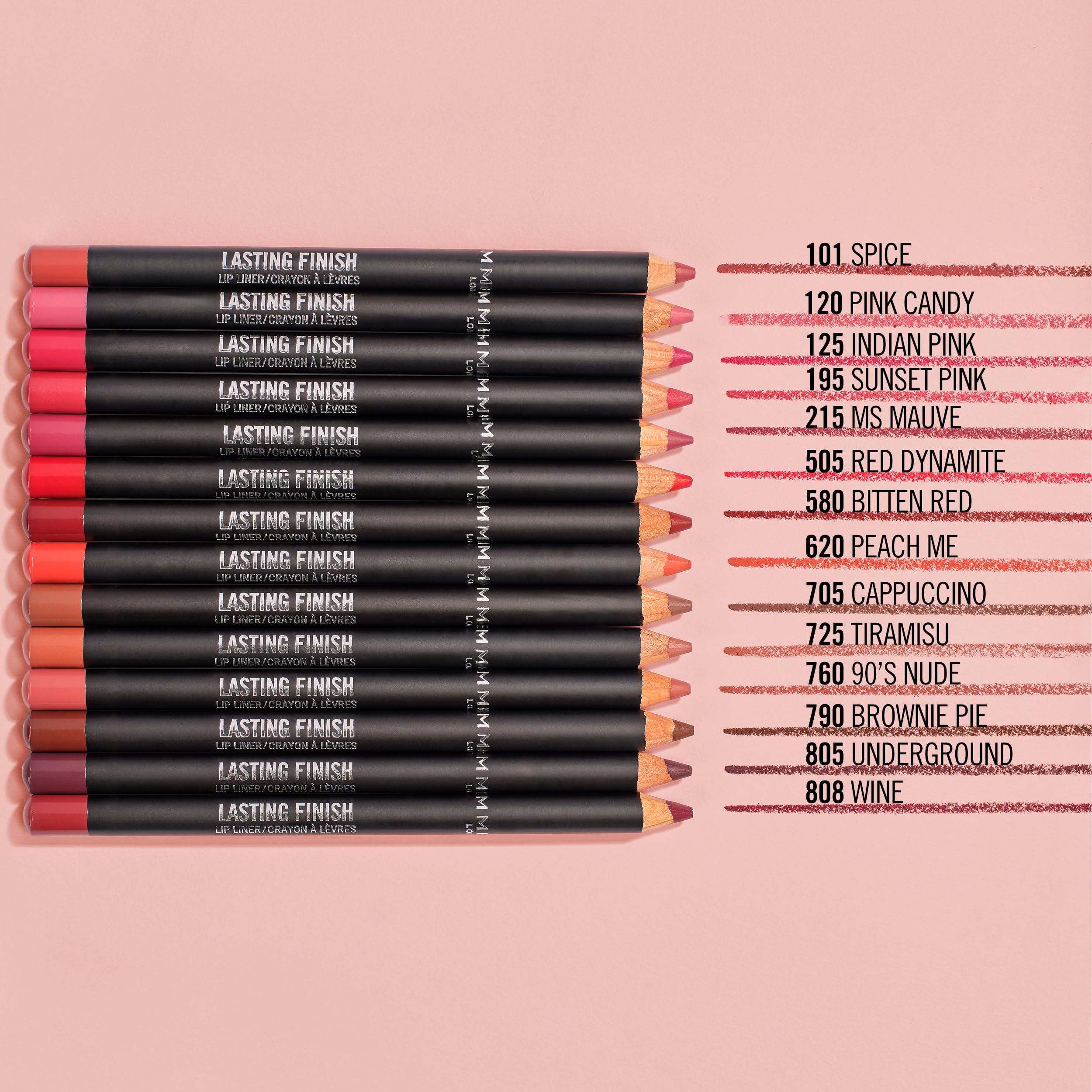 Rimmel Lasting Finish 8HR Lip Liner 790 Brownie Pie afilable para retoques precisos