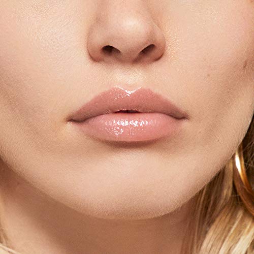 Rimmel Stay Glossy textura ligera que se siente cómoda todo el día.