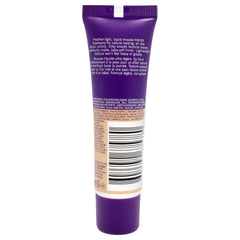 Rimmel Stay Matte True Ivory, textura mate al aplicar para un look natural