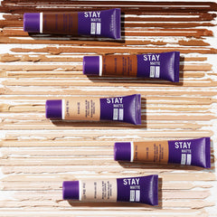 Rimmel Stay Matte Liquid Mousse, fórmula sin aceite para uso diario cómodo.