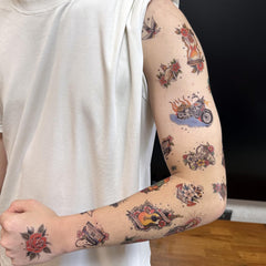 Roarhowl tatuajes retro motocicletas: estilo audaz para eventos.