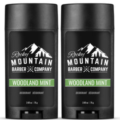Desodorante natural Rocky Mountain Barber Company para hombres, botella con aroma fresco de menta del bosque. Protección duradera.