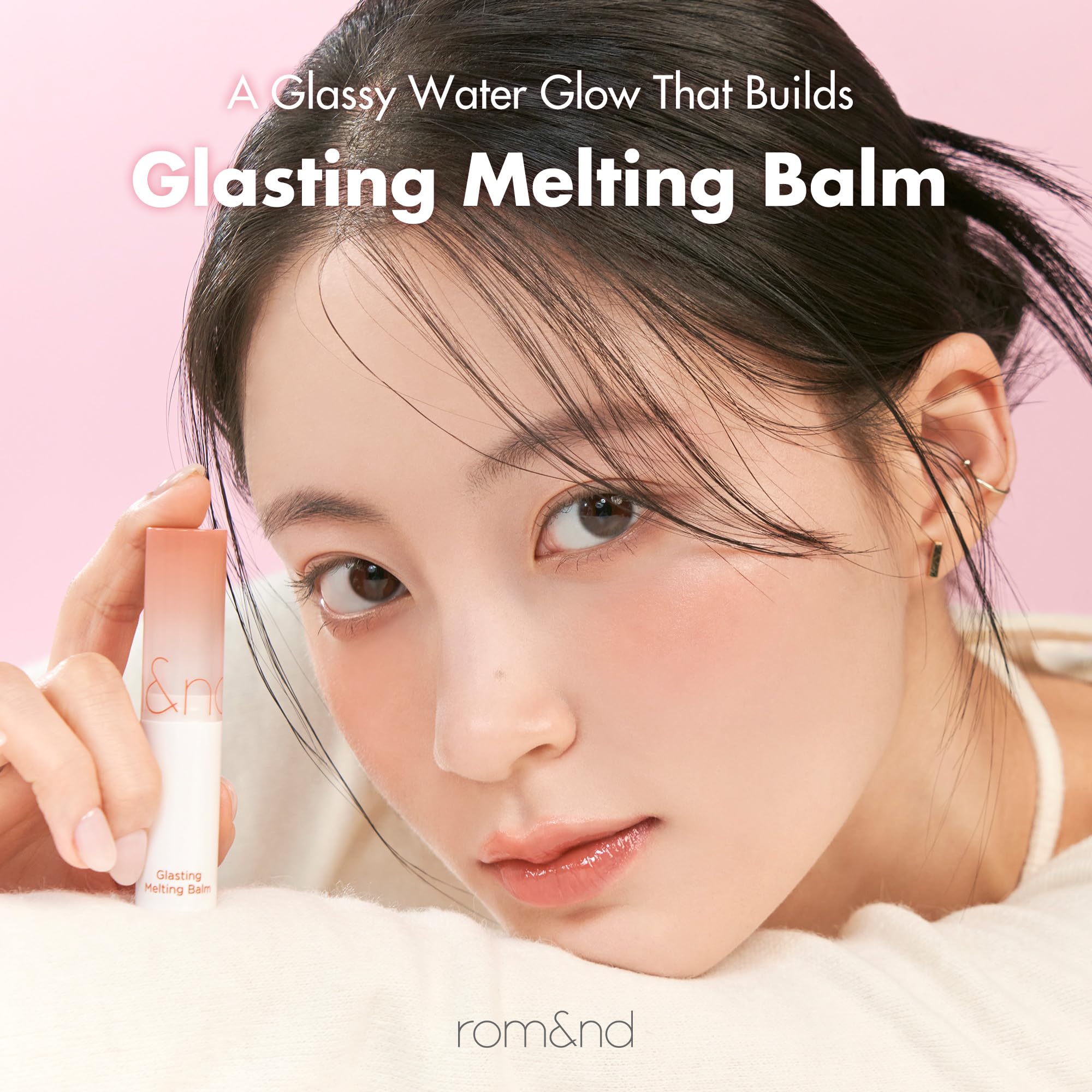 romnd GLASTING MELTING BALM #12 Veiled Rose acabado no graso y cómodo