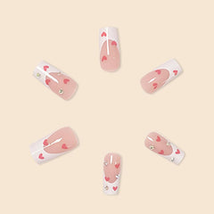 RUPOFUZA uñas pegables con corazón rojo en diseño elegante para ocasiones.