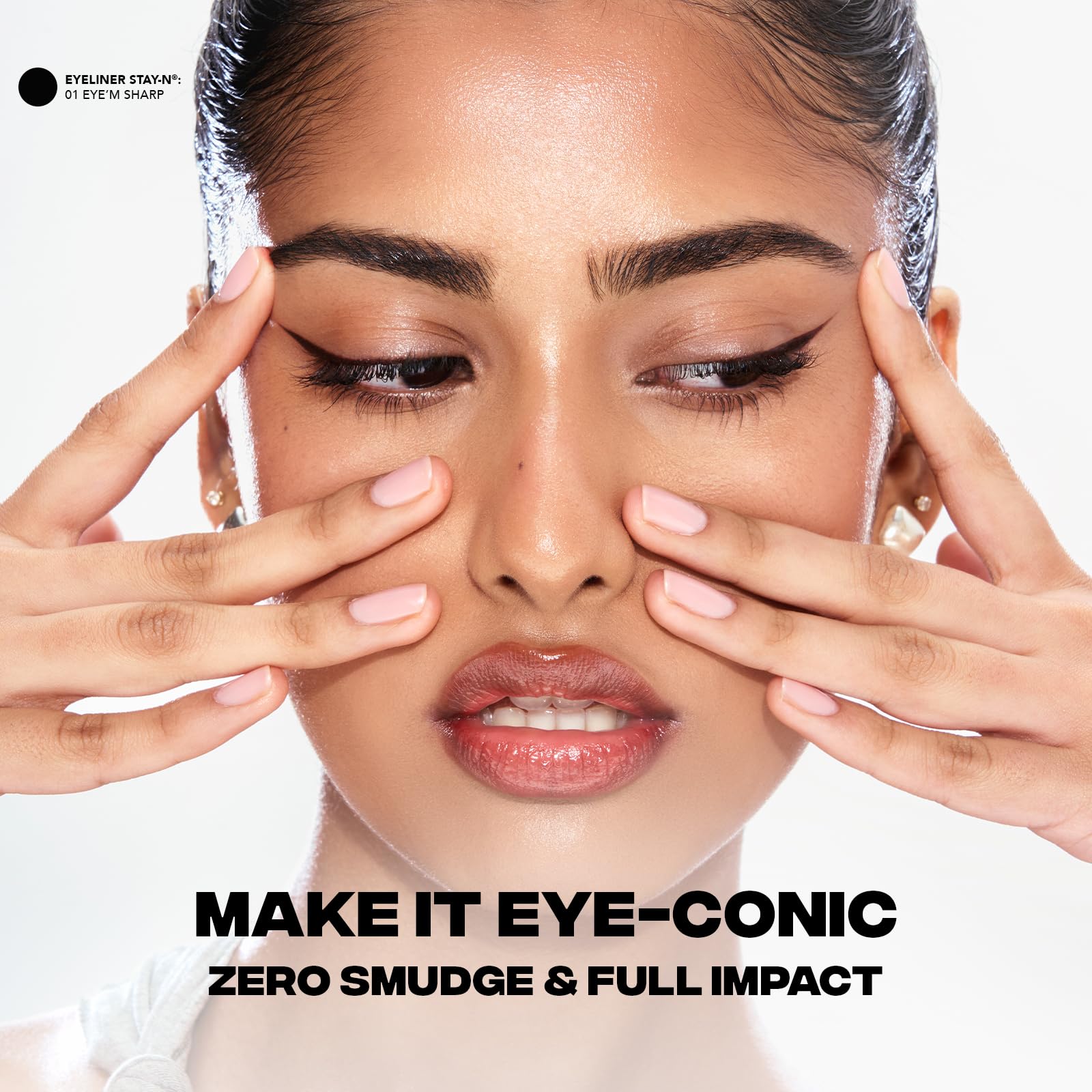 Sacheu Eyeliner STAY-N: apto para piel sensible por su formulación suave.