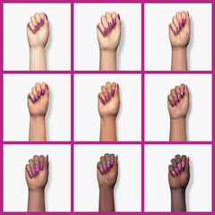 Uñas pintadas con Sally Hansen Color Therapy Rosy Glow para un look fresco.